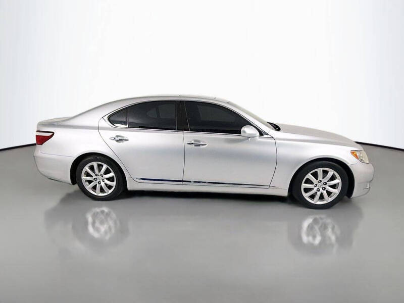 2008 Lexus LS 460