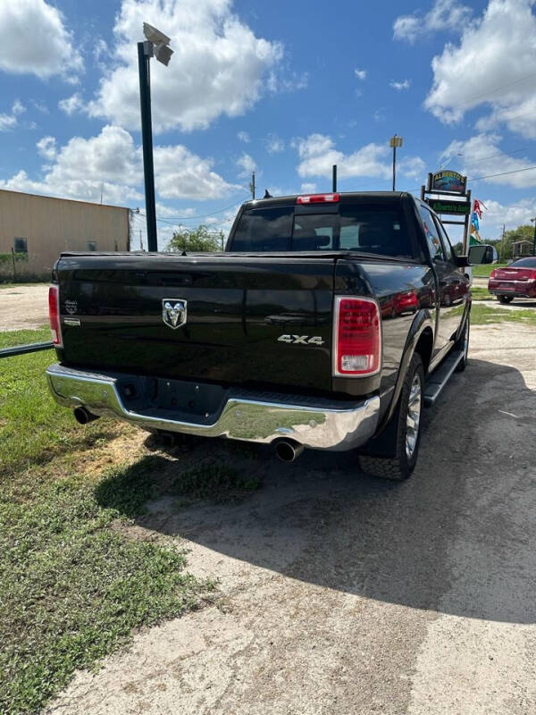 2014 RAM Ram 1500 Pickup Laramie photo 4