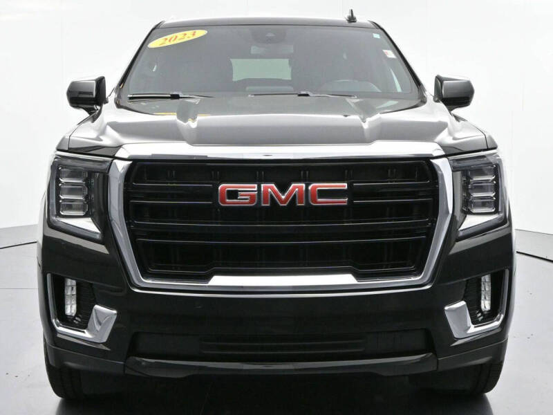 2023 GMC Yukon SLE