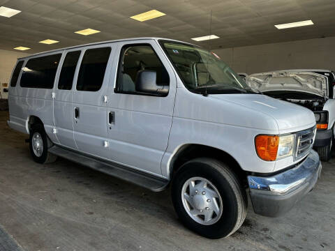 2006 Ford E-Series for sale at Ricky Auto Sales in Houston TX