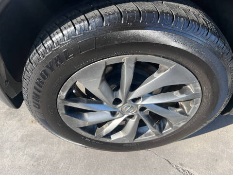 2015 Nissan Rogue SL