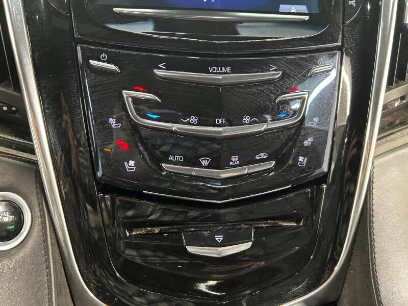 2017 Cadillac Escalade ESV Platinum