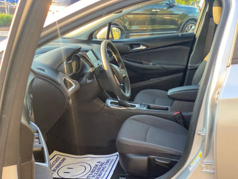 2019 Chevrolet Cruze LS