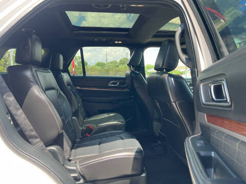 2018 Ford Explorer Platinum