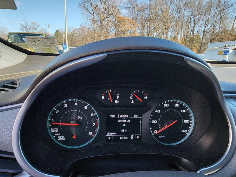 2025 Chevrolet Malibu LS