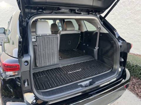 2023 Toyota Highlander Hybrid Limited