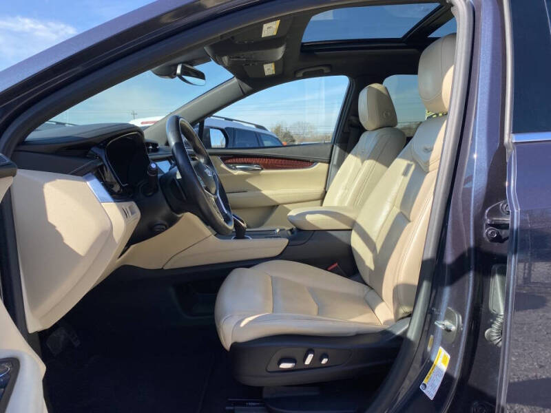 2018 Cadillac XT5 Premium Luxury