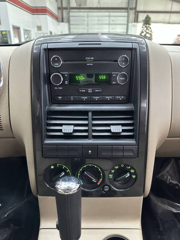 2008 Ford Explorer Sport Trac XLT