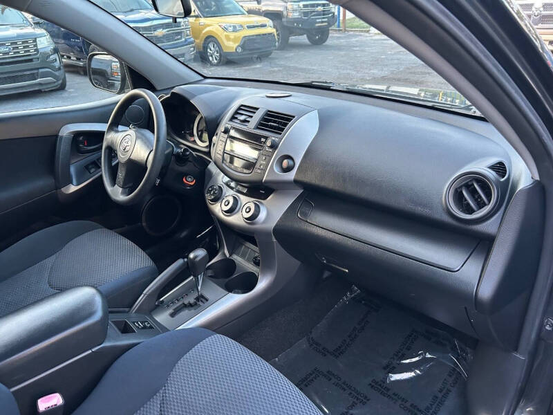 2007 Toyota RAV4 Sport