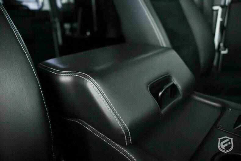 1986 Land Rover Defender