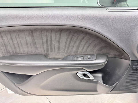 2016 Dodge Challenger SRT 392