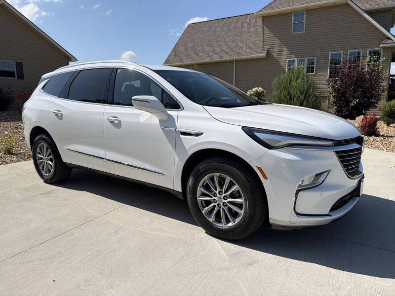 2023 Buick Enclave Essence