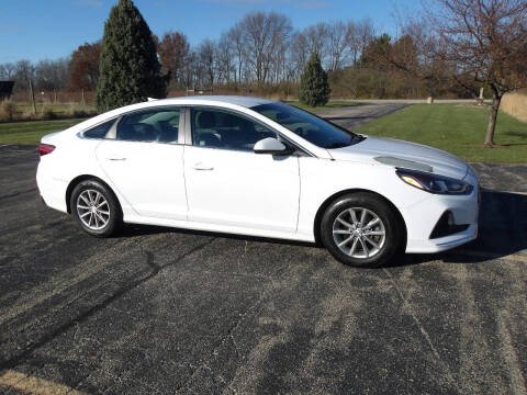 2018 Hyundai Sonata for sale at Crossroads Used Cars Inc. in Tremont IL