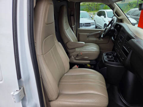 2019 Chevrolet Express 2500