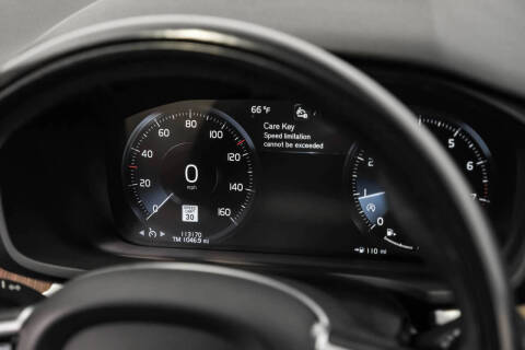 2021 Volvo V60 T5 Momentum