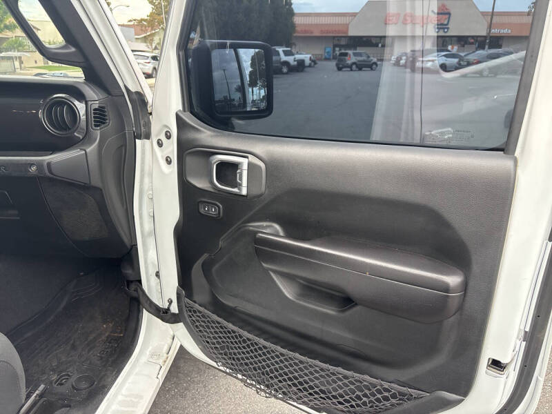 2020 Jeep Wrangler Unlimited Altitude