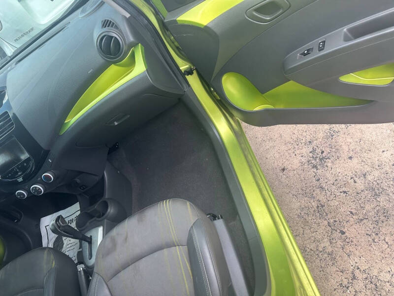 2013 Chevrolet Spark 1LT Auto