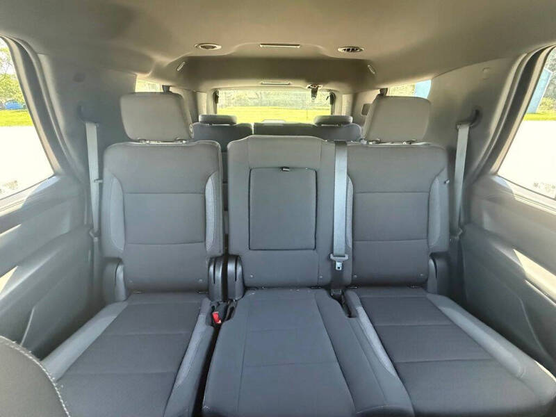 2024 GMC Yukon SLE