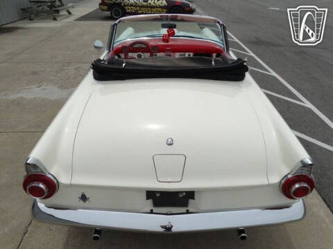1956 Ford Thunderbird