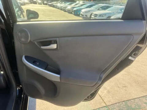 2010 Toyota Prius II