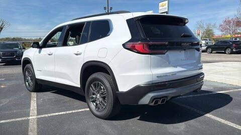 2025 GMC Acadia Elevation