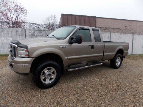 2005 Ford F-350 Super Duty for sale at Amazing Auto Center in Capitol Heights MD