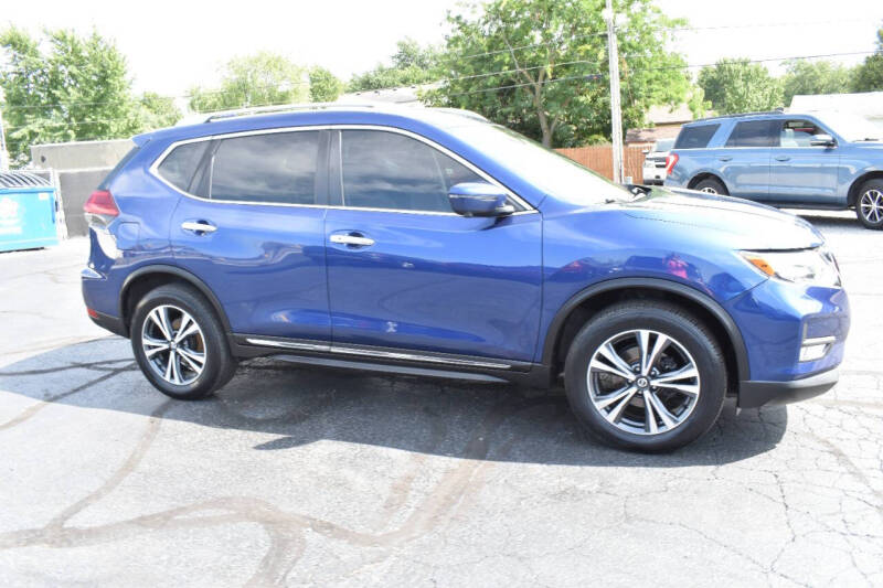 2017 Nissan Rogue SL
