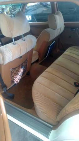 1976 Mercedes-Benz 450-Class