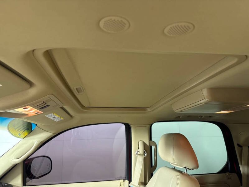 2012 Cadillac Escalade Premium