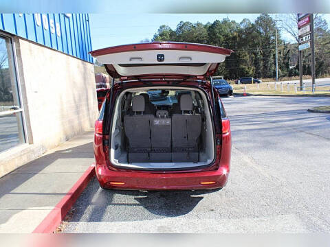 2021 Chrysler Voyager LX