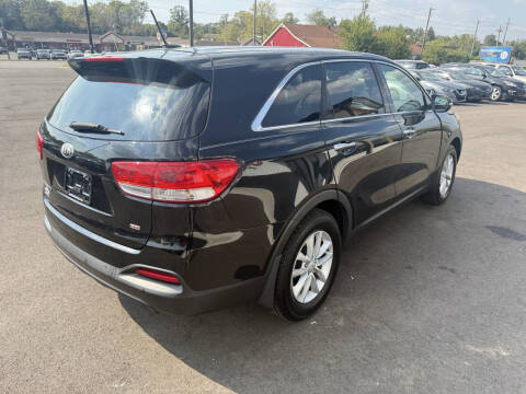 2017 Kia Sorento L