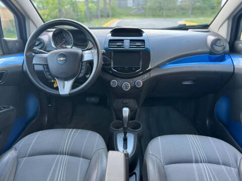 2013 Chevrolet Spark 1LT Auto