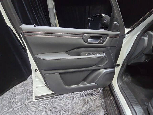 2025 Nissan Armada PRO-4X