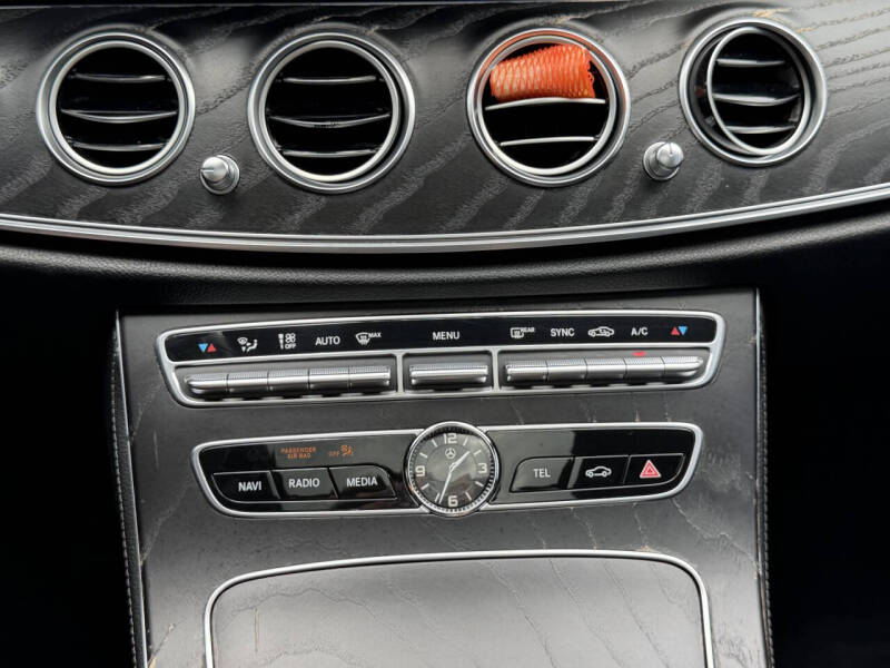 2019 Mercedes-Benz E-Class E 300