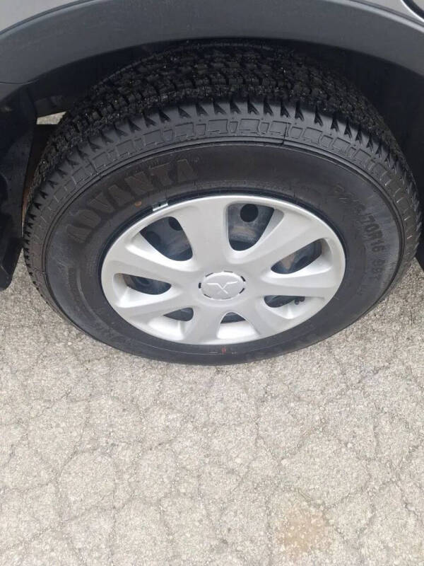 2015 Mitsubishi Outlander ES