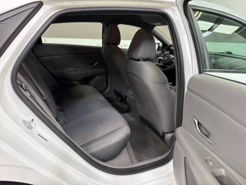 2021 Hyundai Elantra