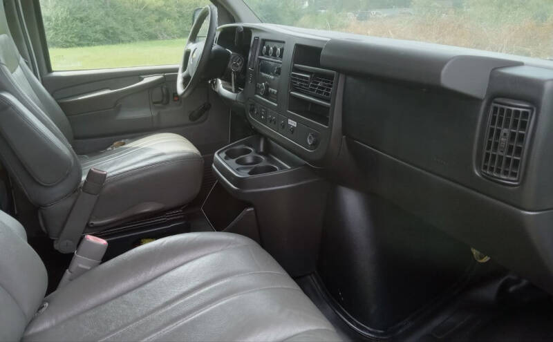 2013 Chevrolet Express 2500