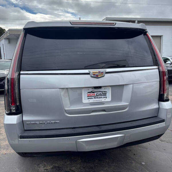 2019 Cadillac Escalade ESV Luxury