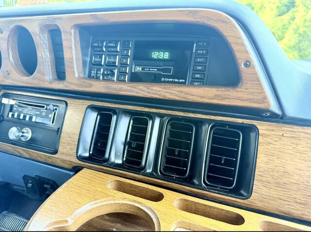 1988 Dodge Ram Van B350