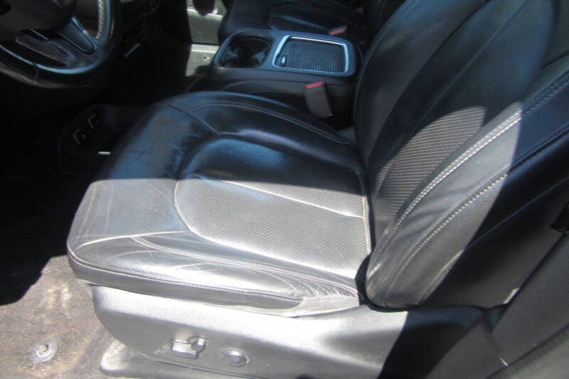 2018 Chrysler Pacifica Touring L Plus