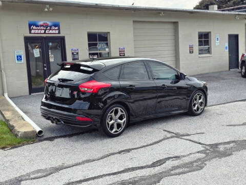2018 Ford Focus ST