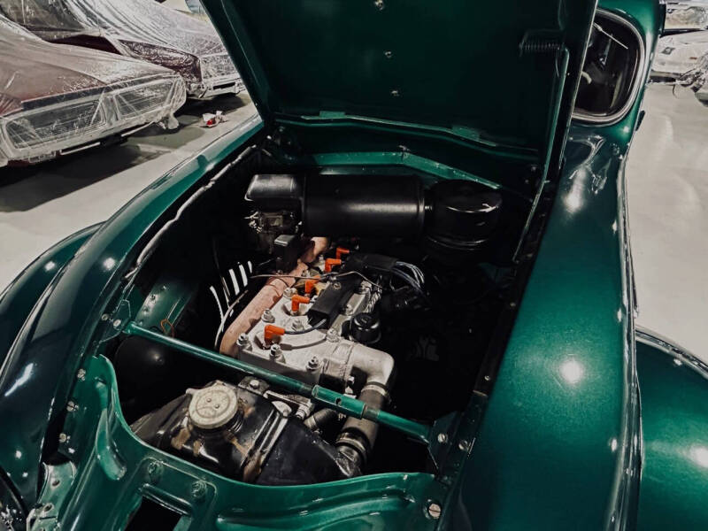 1937 Chrysler Airflow