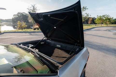 1981 DeLorean DMC-12