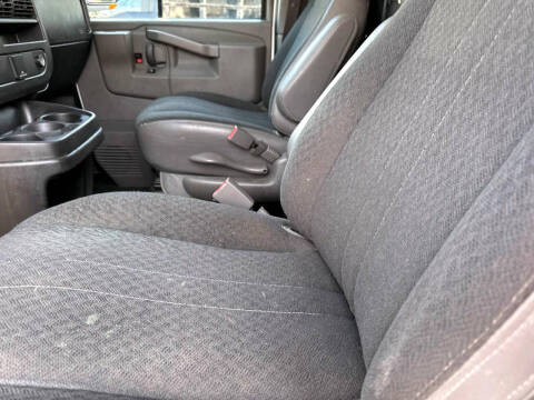 2020 Chevrolet Express 2500