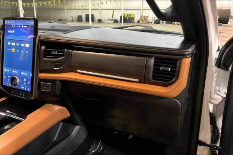2023 Ford Expedition MAX Platinum