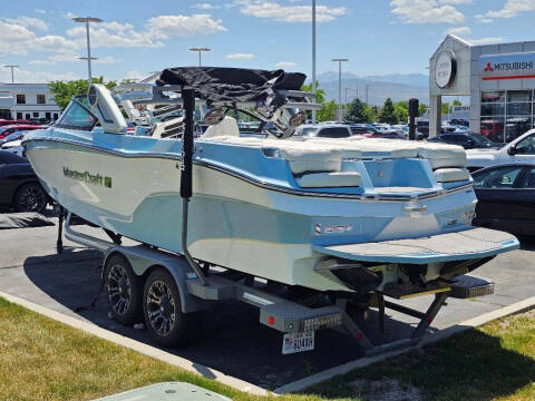 2022 MasterCraft XT24