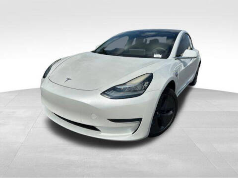 2020 Tesla Model 3 Standard Range Plus
