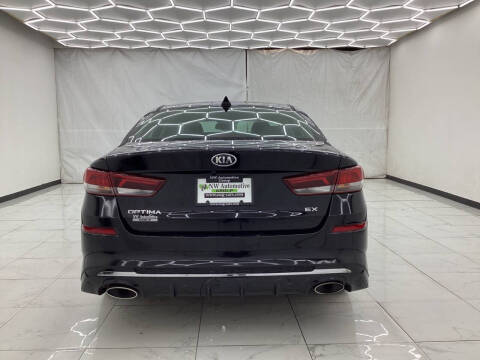 2019 Kia Optima EX