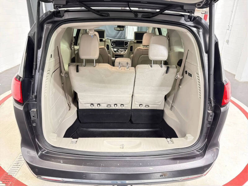 2017 Chrysler Pacifica Limited