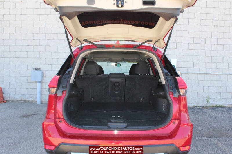 2017 Nissan Rogue SV